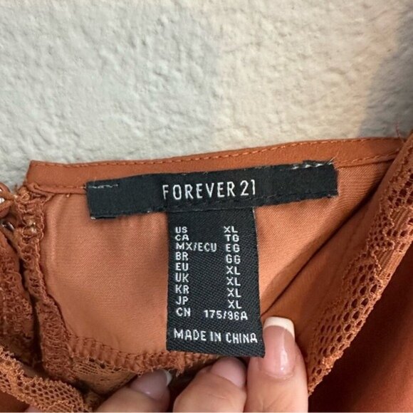 Forever 21 XL Brown Slip Dress Lace Detail Cut-Out Back Sleeveless Y2K Aesthetic - Picture 6 of 12